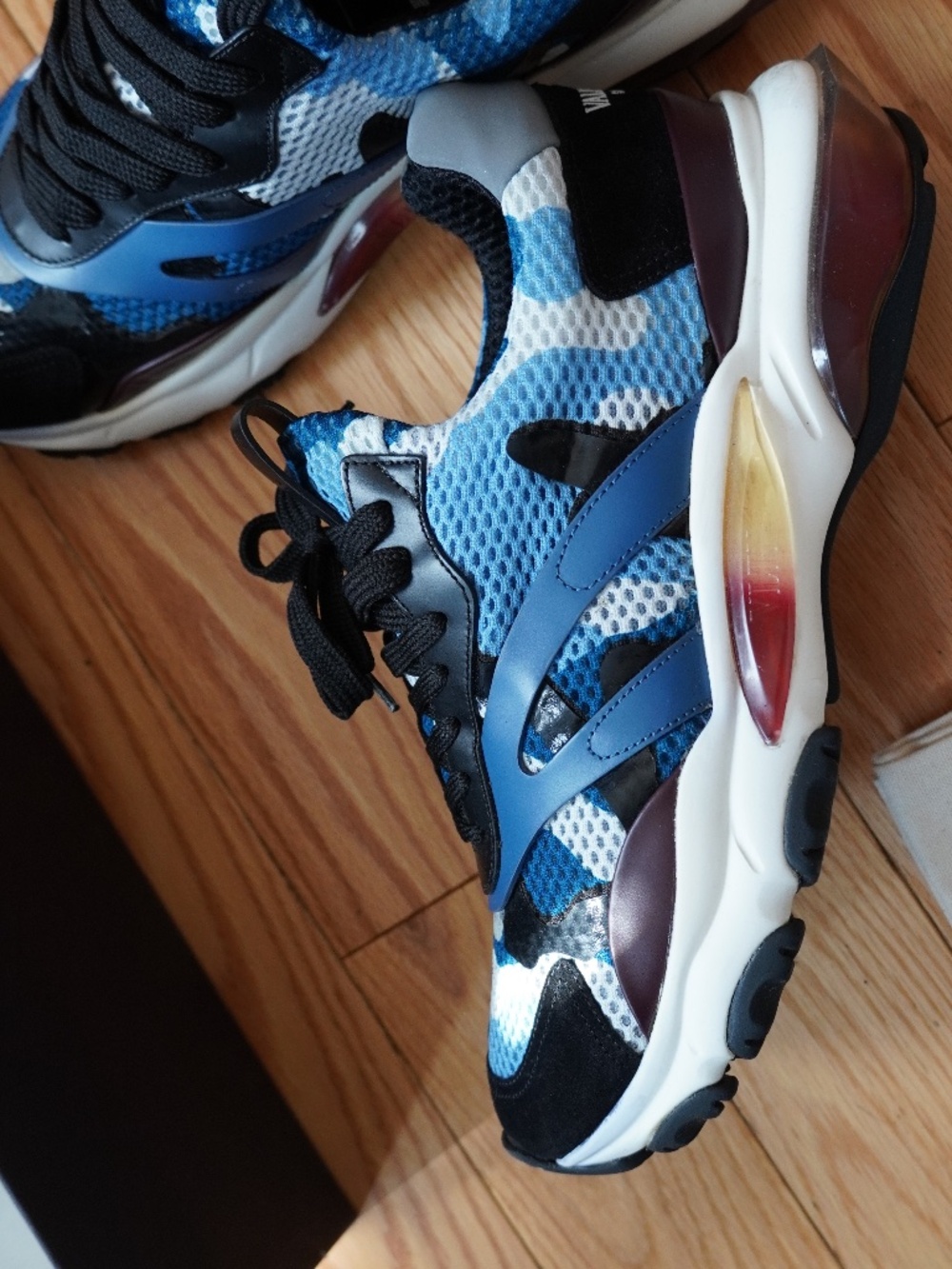 Valentino Runners